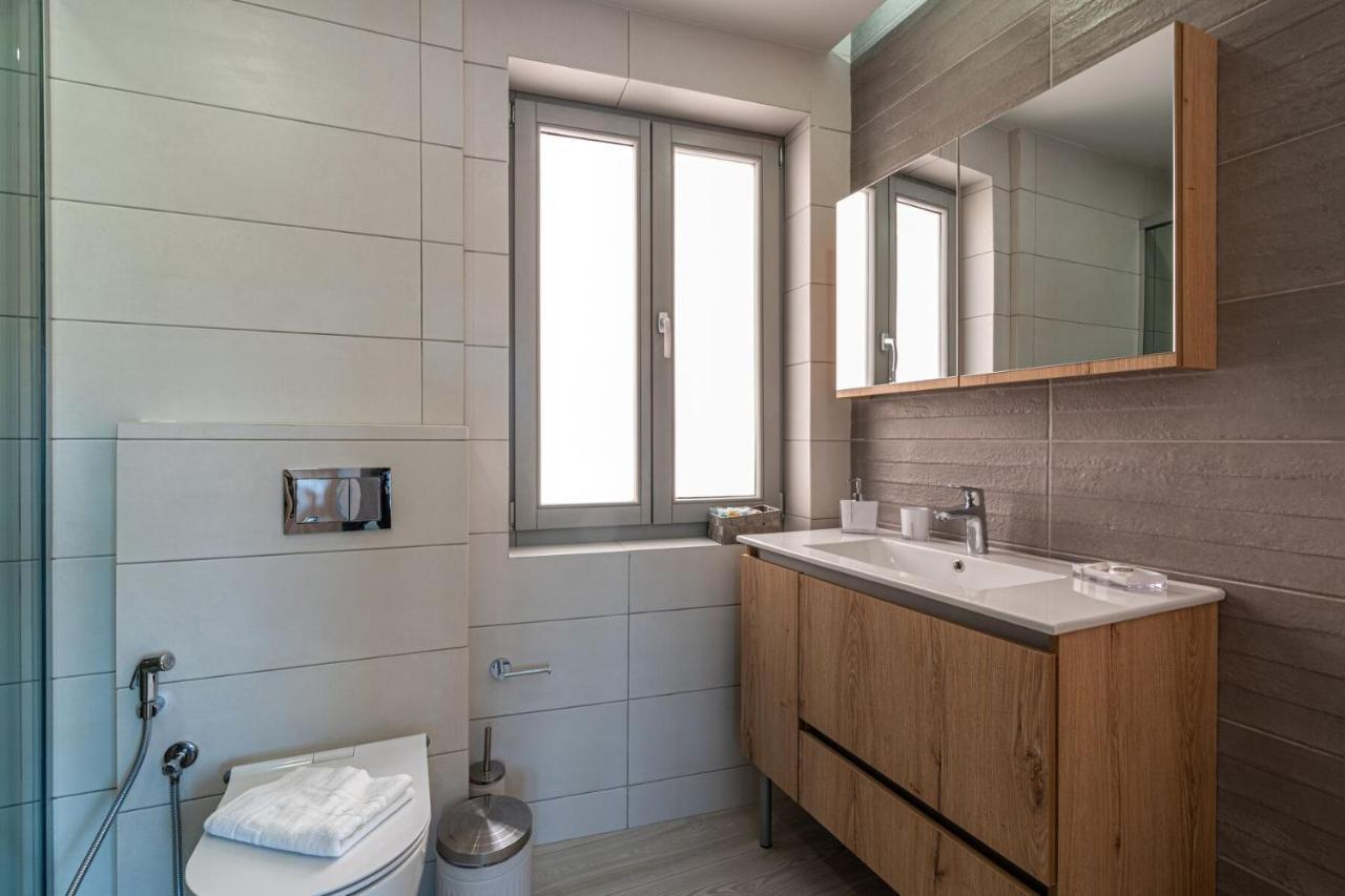 White&Gray Apartment Rethymno Esterno foto