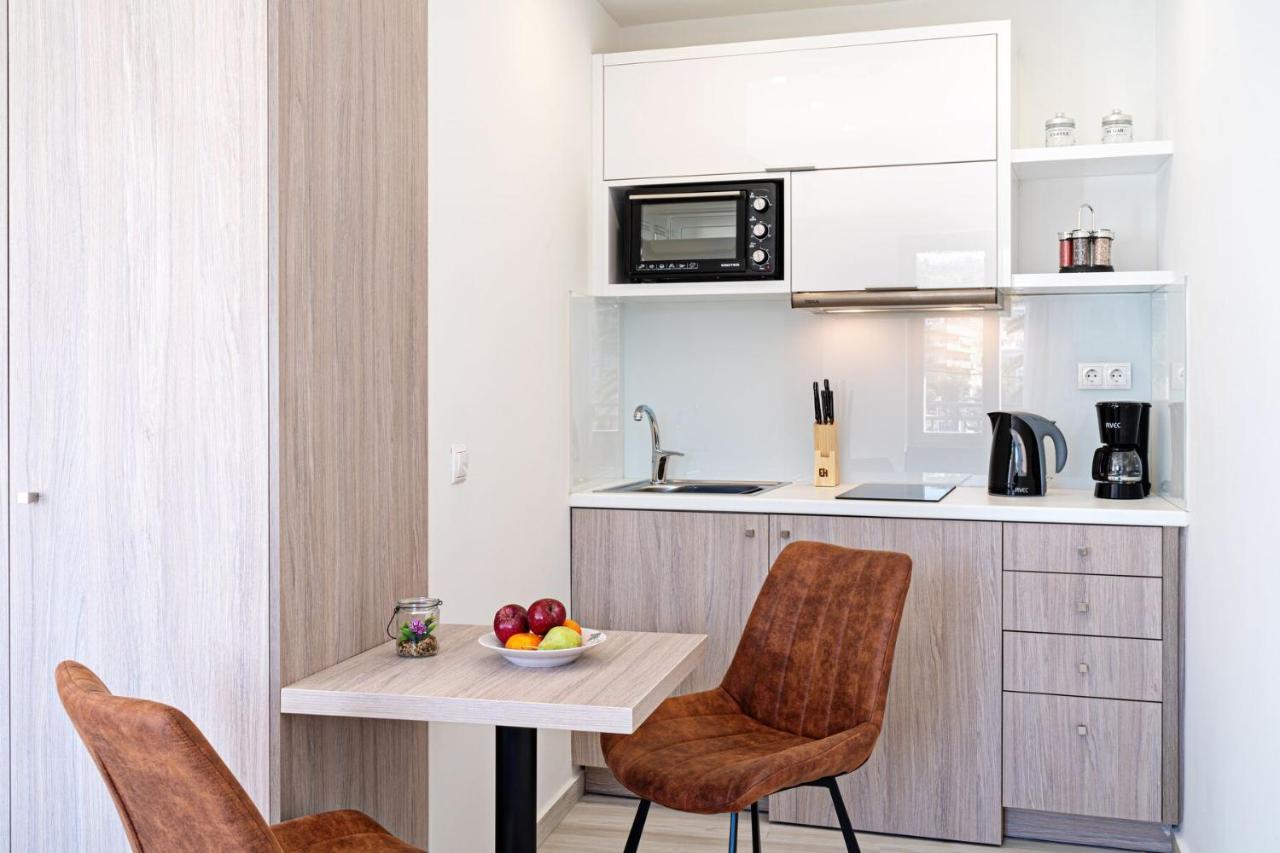 White&Gray Apartment Rethymno Esterno foto